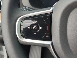 Volvo XC60 Plus B5 AWD 2026