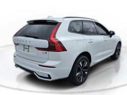 Volvo XC60 Plus B5 AWD 2026