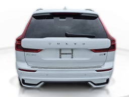 Volvo XC60 Plus B5 AWD 2026