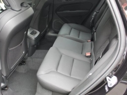 Volvo XC60 Plus B5 AWD 2026