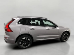 Volvo XC60 Plus B5 AWD 2026