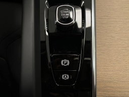 Volvo XC60 Plus B5 AWD 2026