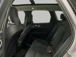 Volvo XC60 Plus B5 AWD 2026