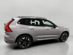 Volvo XC60 Plus B5 AWD 2026