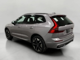 Volvo XC60 Plus B5 AWD 2026