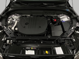 Volvo XC60 Plus B5 AWD 2026