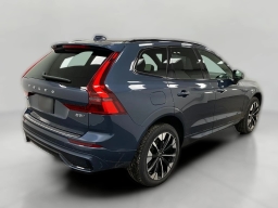Volvo XC60 Plus B5 AWD 2026