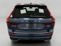 Volvo XC60 Plus B5 AWD 2026