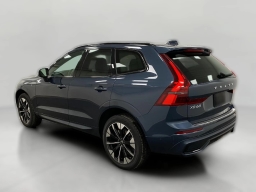Volvo XC60 Plus B5 AWD 2026