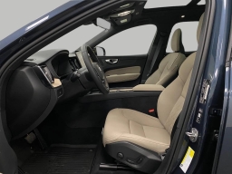 Volvo XC60 Plus B5 AWD 2026