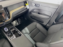 Volvo XC60 Plus B5 AWD 2026