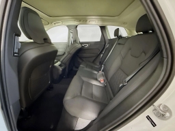 Volvo XC60 Plus B5 AWD 2026