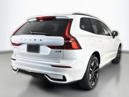 Volvo XC60 Plus B5 AWD 2026