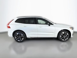 Volvo XC60 Plus B5 AWD 2026