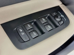 Volvo XC60 Plus B5 AWD 2026
