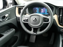 Volvo XC60 Plus B5 AWD 2026