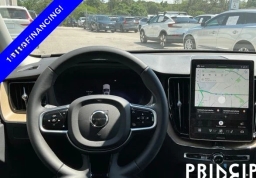 Volvo XC60 Plus B5 AWD 2026