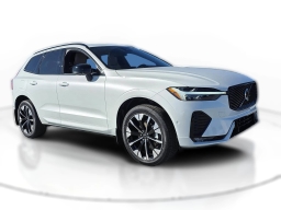 Volvo XC60 Plus B5 AWD 2026