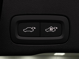 Volvo XC60 Plus B5 AWD 2026