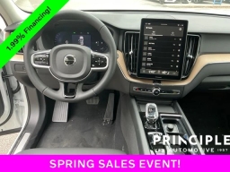 Volvo XC60 Plus B5 AWD 2026