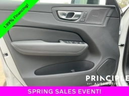Volvo XC60 Plus B5 AWD 2026