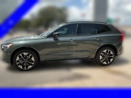 Volvo XC60 Plus B5 AWD 2026