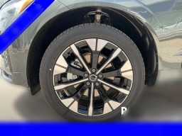 Volvo XC60 Plus B5 AWD 2026
