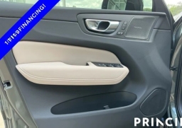 Volvo XC60 Plus B5 AWD 2026