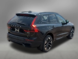 Volvo XC60 Plus B5 AWD 2026