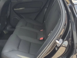 Volvo XC60 Plus B5 AWD 2026