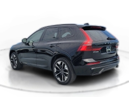 Volvo XC60 Plus B5 AWD 2026
