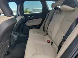 Volvo XC60 Plus B5 AWD 2026