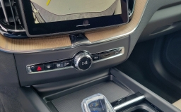 Volvo XC60 Plus B5 AWD 2026