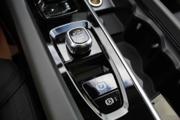 Volvo XC60 Plus B5 AWD 2026