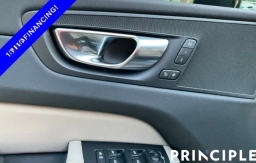 Volvo XC60 Plus B5 AWD 2026