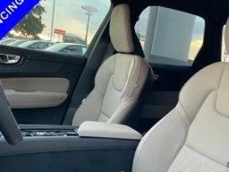 Volvo XC60 Plus B5 AWD 2026