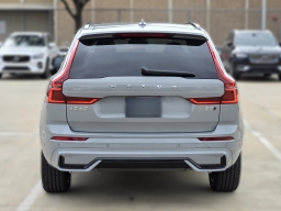 Volvo XC60 Plus B5 AWD 2026