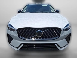 Volvo XC60 Plus B5 AWD 2026