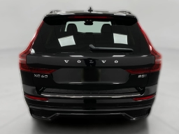 Volvo XC60 Plus B5 AWD 2026