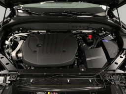 Volvo XC60 Plus B5 AWD 2026