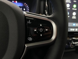 Volvo XC60 Plus B5 AWD 2026