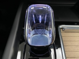 Volvo XC60 Plus B5 AWD 2026