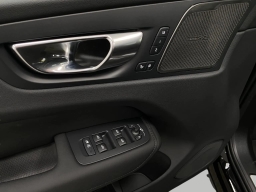 Volvo XC60 Plus B5 AWD 2026