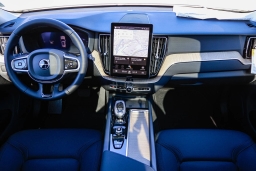 Volvo XC60 Plus B5 AWD 2026