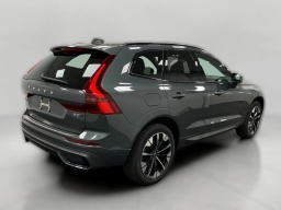 Volvo XC60 Plus B5 AWD 2026