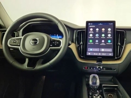 Volvo XC60 Plus B5 AWD 2026