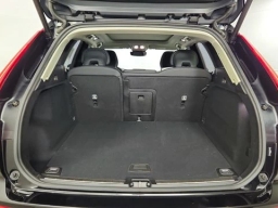 Volvo XC60 Plus B5 AWD 2026