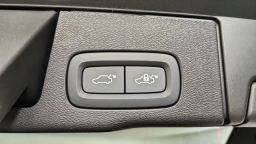 Volvo XC60 Plus B5 AWD 2026