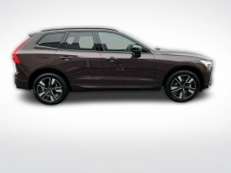 Volvo XC60 Plus B5 AWD 2026