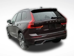Volvo XC60 Plus B5 AWD 2026